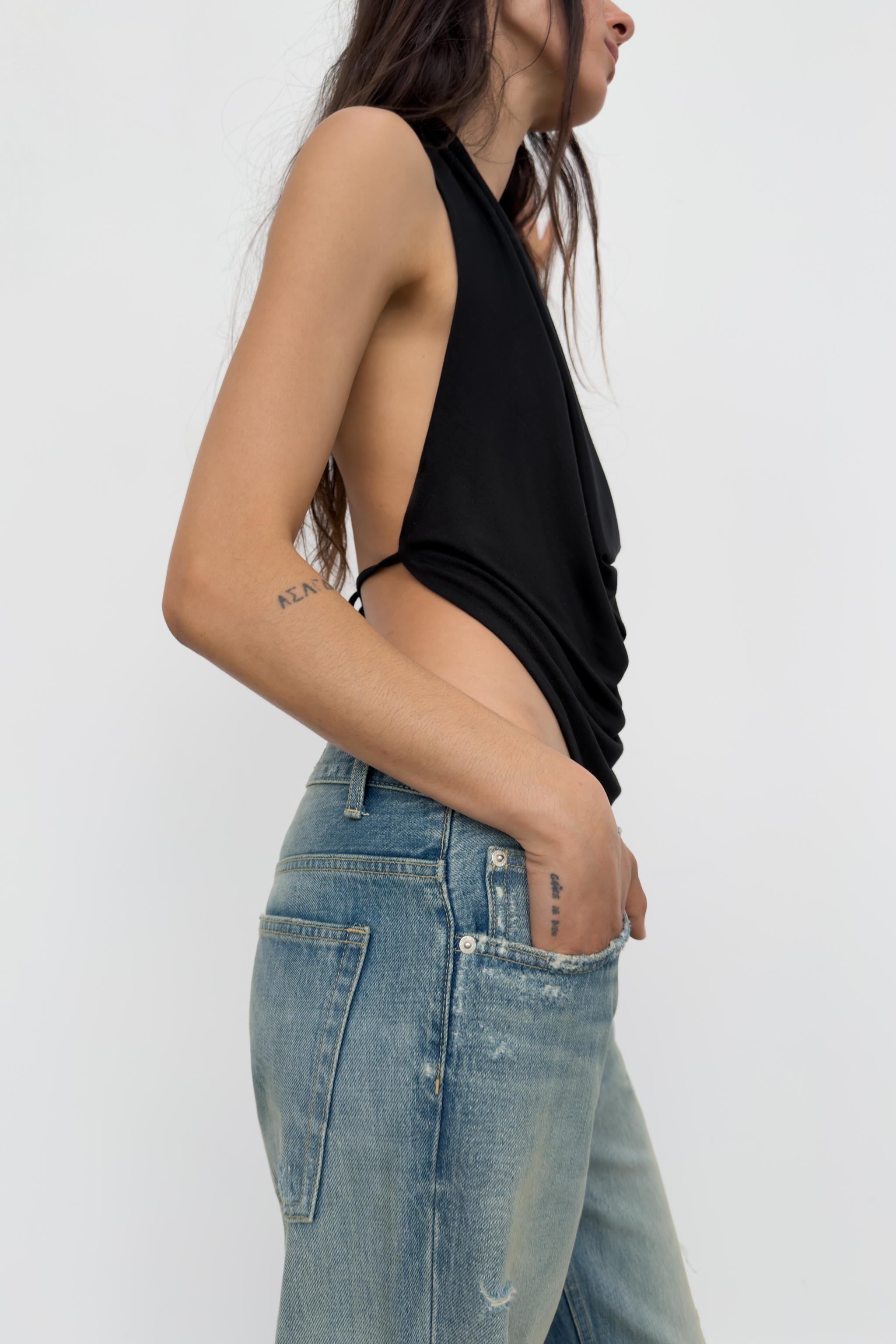 DRAPED HALTER TOP